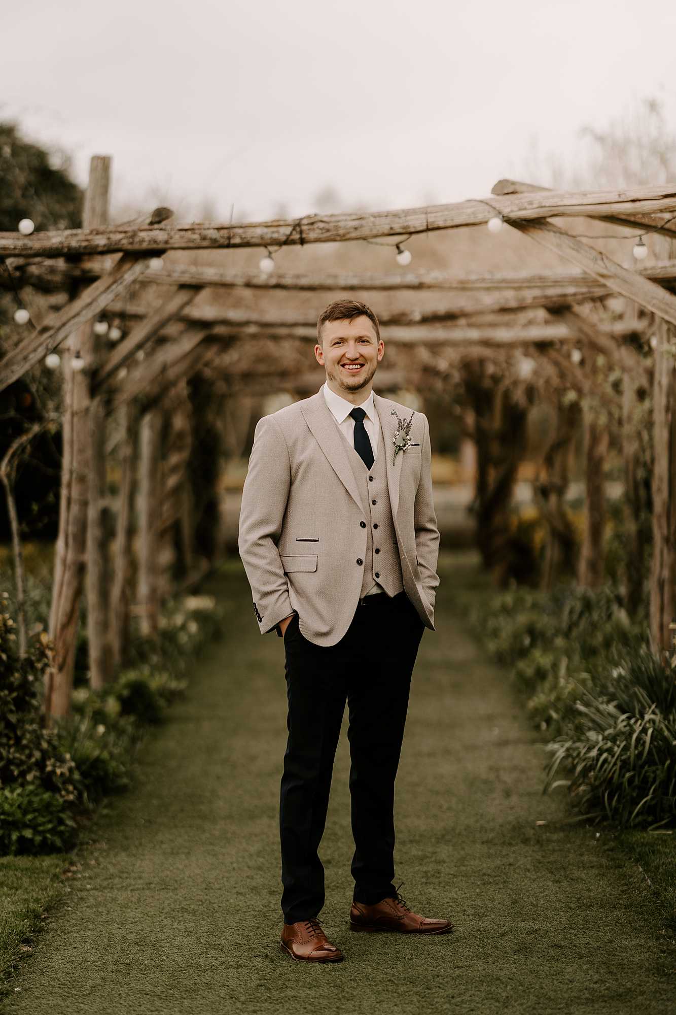 Lucy and Justin's gorgeous wedding at The Gardens in Yalding