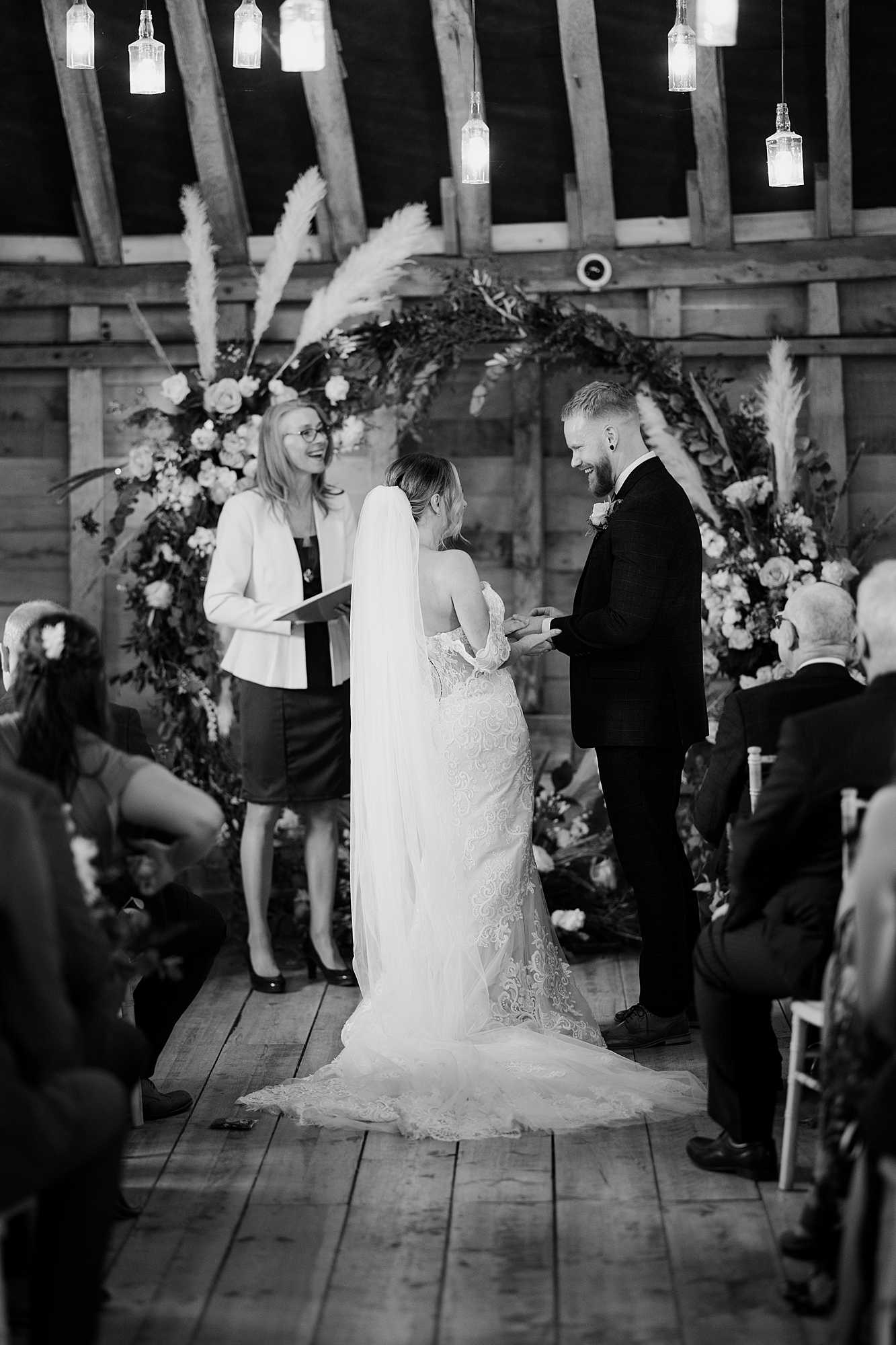 Southlands Barn wedding with Lauren and Jack