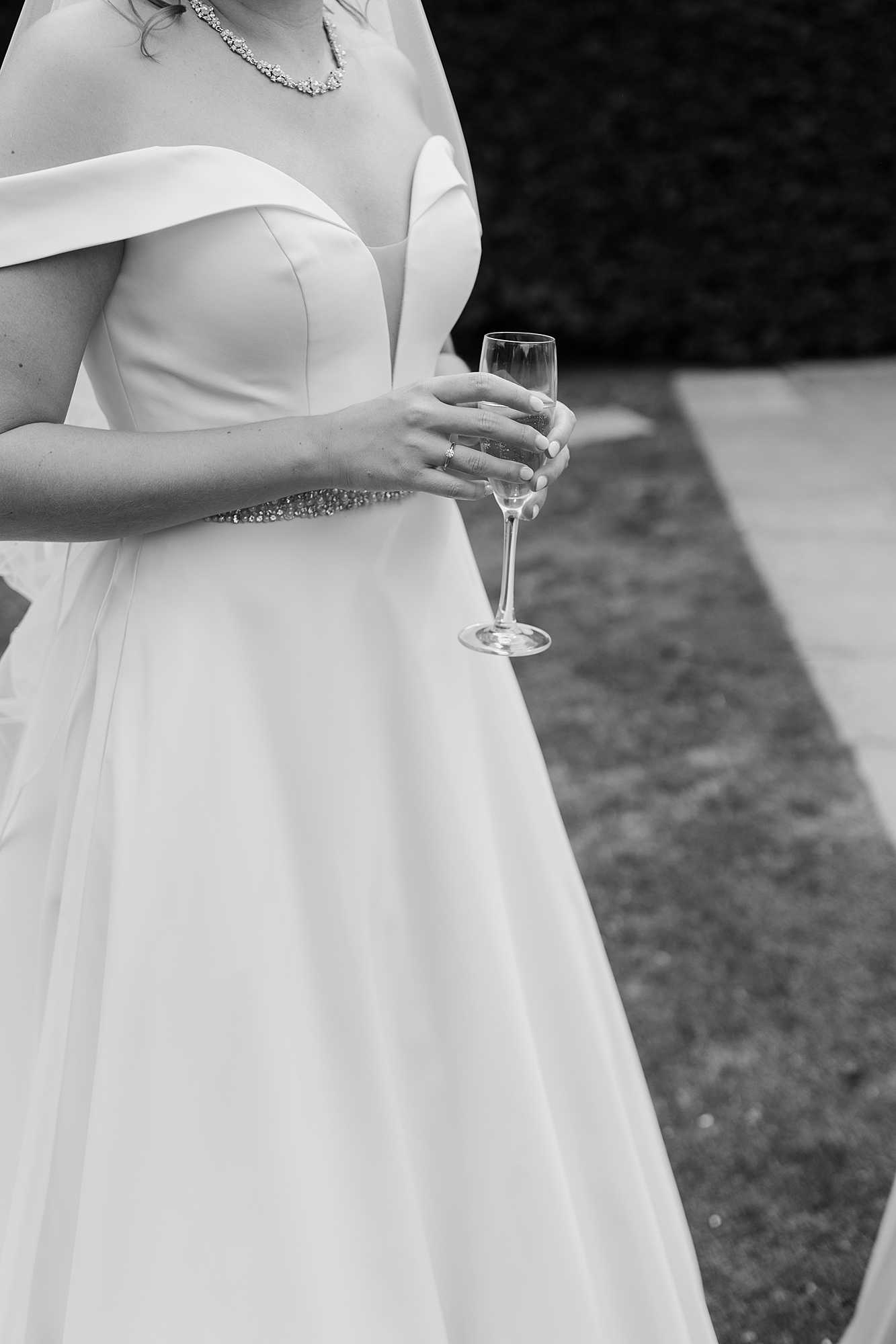 Summer wedding at Winters Barns with Leah and Nick