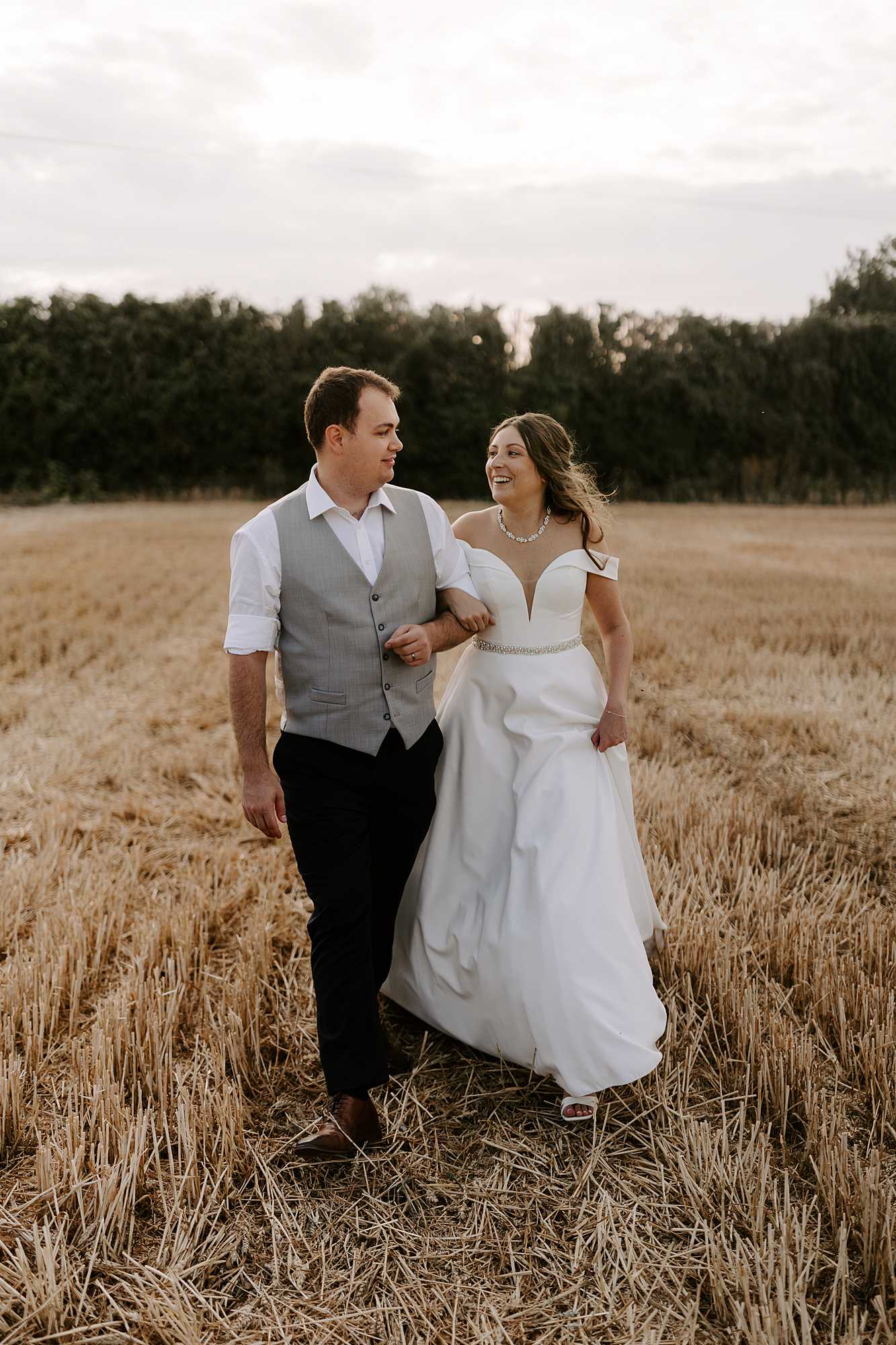 Summer wedding at Winters Barns with Leah and Nick