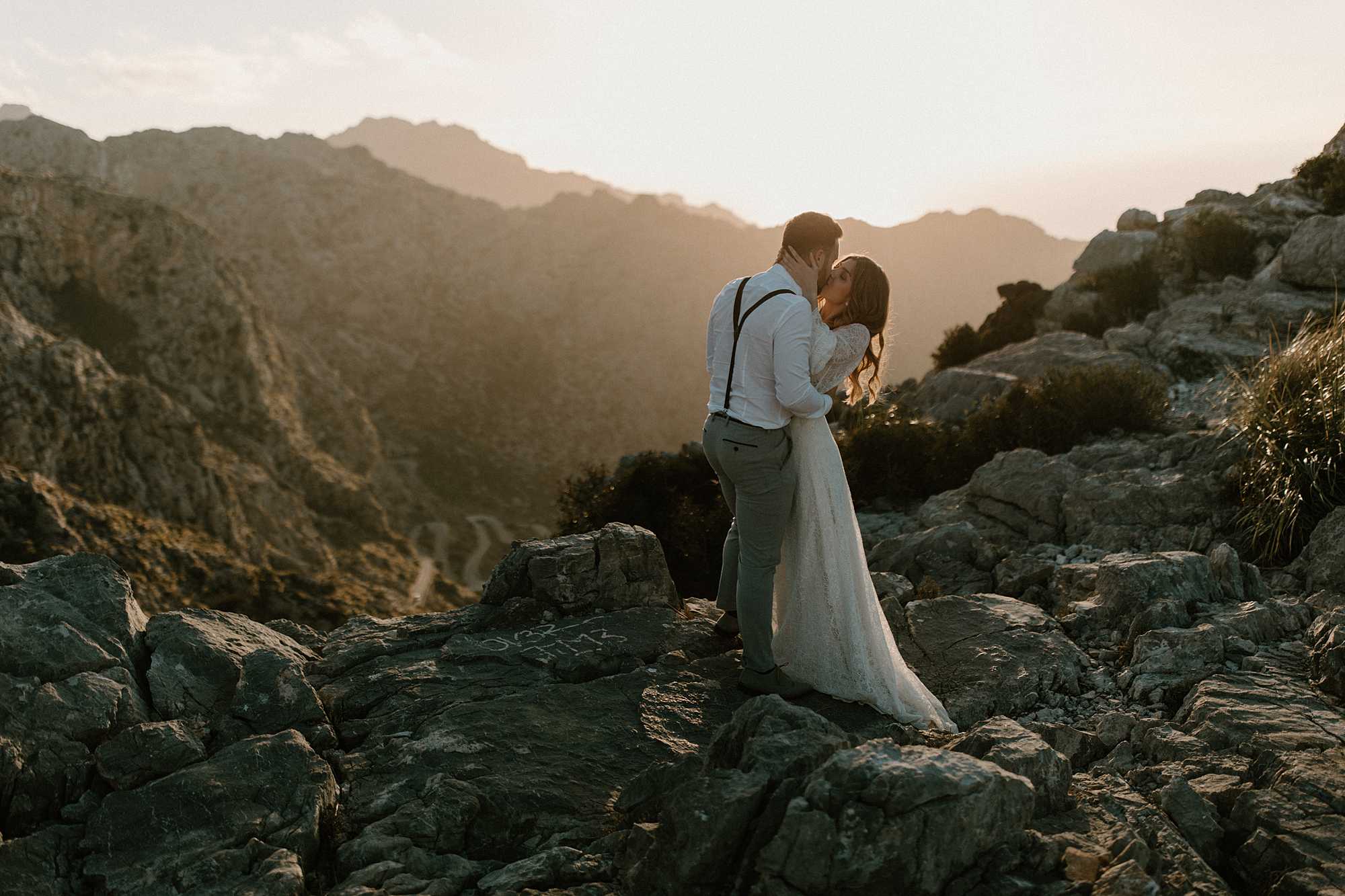Beautiful Mallorca wedding elopement
